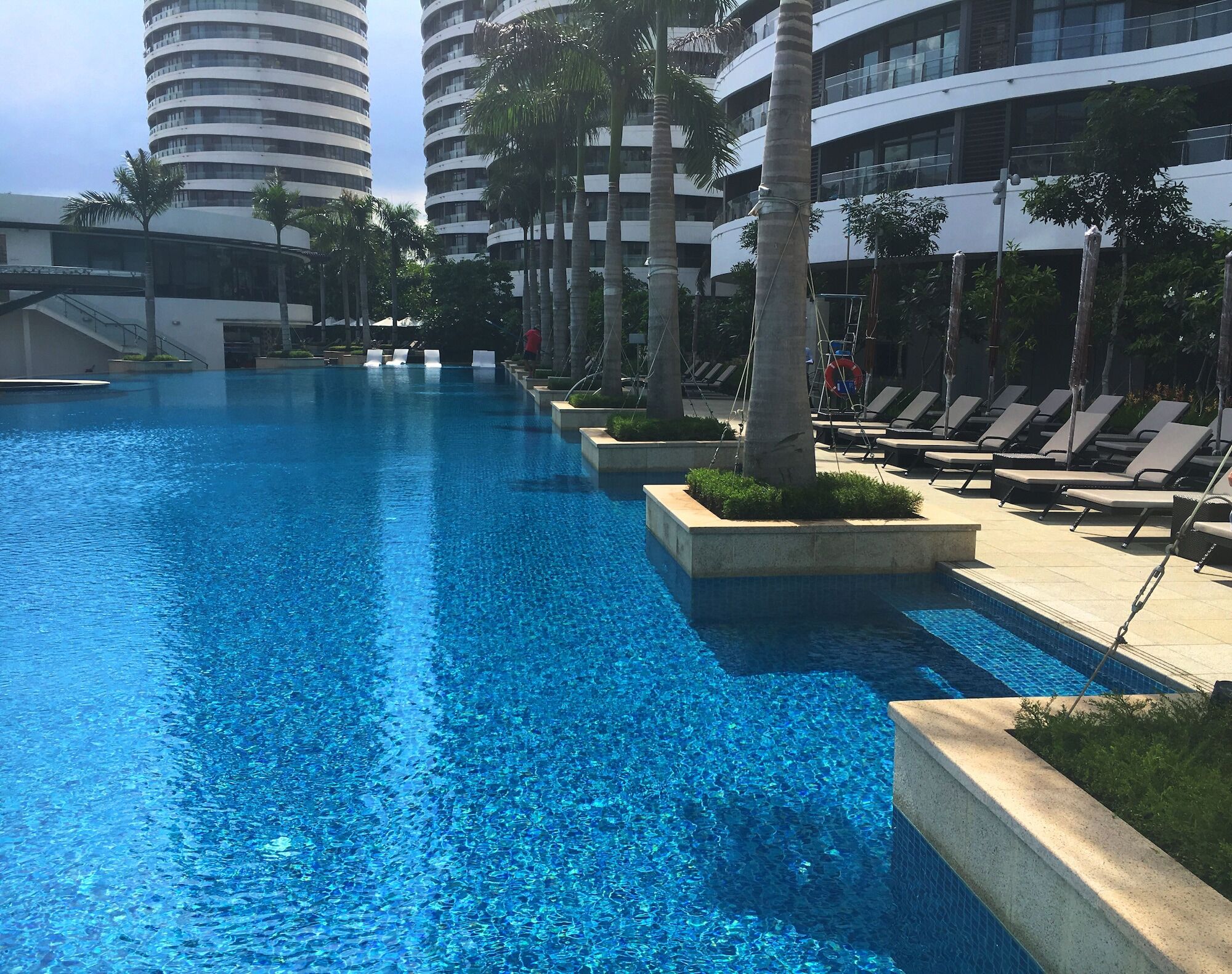 Estella Heights Saigon City View 2Br Apartment & Pool, Ho Chi Minh-staden Exteriör bild